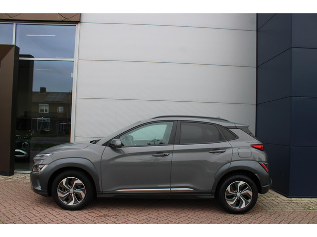 Foto 10 van Hyundai Kona 1.6 GDI HEV Fashion Hybrid Automaat Airco Navi Camera Carplay 42dkm Nieuwstaat