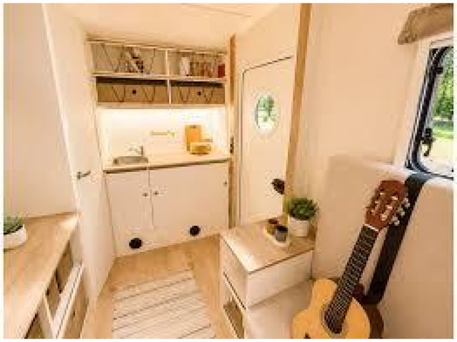 Beachy 420  2027 caravan