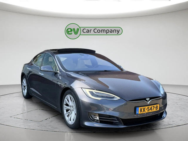 Foto 9 van Tesla Model S 90D Base | SOH 87% | Panoramadak | Luchtvering | CCS Upgrade | Volleder | Stoelverwarm