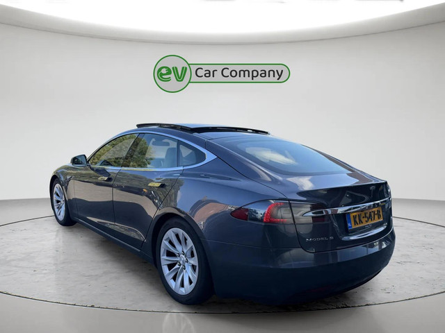Foto 8 van Tesla Model S 90D Base | SOH 87% | Panoramadak | Luchtvering | CCS Upgrade | Volleder | Stoelverwarm