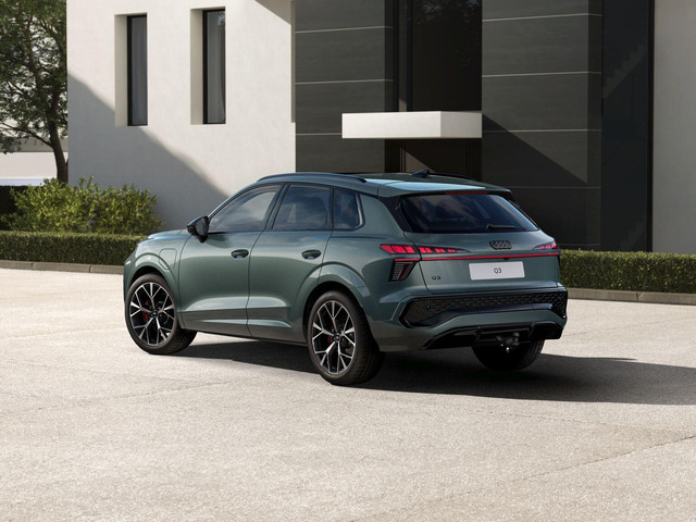 Foto 5 van Audi Q3 E-Hybrid S Edition , pano, Tech Pro, tr.haak, 20", Sonos, LED-kopl., memory, HUD, 360 camera