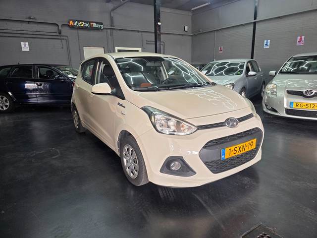 Foto 2 van Hyundai I10 1.0i i-Motion Comfort !!NAP!!!