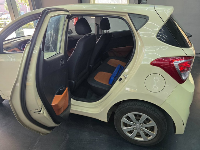 Foto 7 van Hyundai I10 1.0i i-Motion Comfort !!NAP!!!