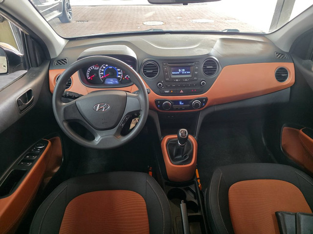 Foto 9 van Hyundai I10 1.0i i-Motion Comfort !!NAP!!!