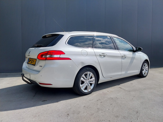 Foto 2 van Peugeot 308 SW 1.6 BlueHDI Blue PANO DAK CAMERA LED NAVI CRUISE ECC TREKHAAK