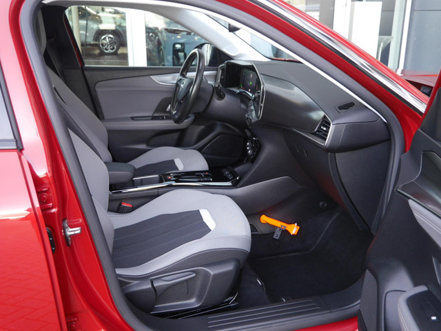 Foto 5 van Opel Mokka-e Business Elegance 50-kWh 11kw bl. | SOH 91.6% | Achteruitrijcamera | Navigatie | Apple