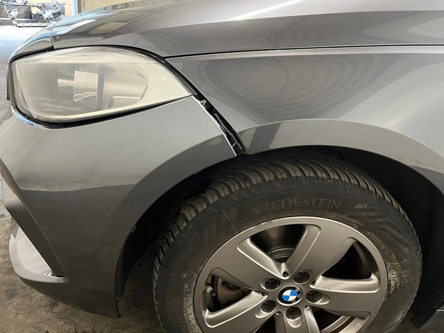 Foto 5 van BMW 1-serie 116d - Front Schade - Motor Lamp Brandt
