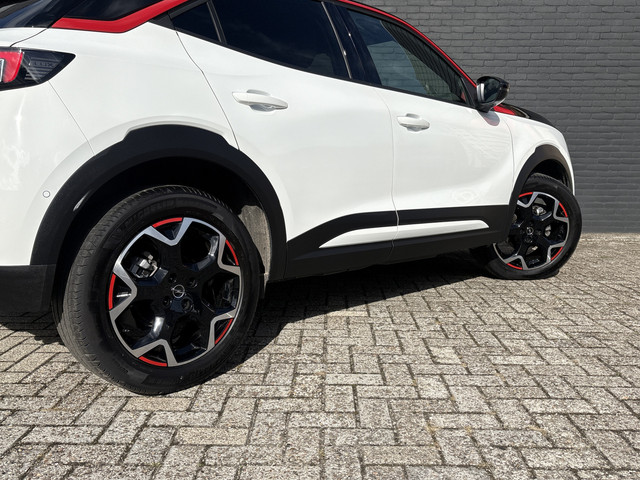 Foto 2 van Opel Mokka 1.2 Turbo GS Line 130 pk AUT. | 1e eigenaar | dealer onderh. | navigatie | stoelverw. | c