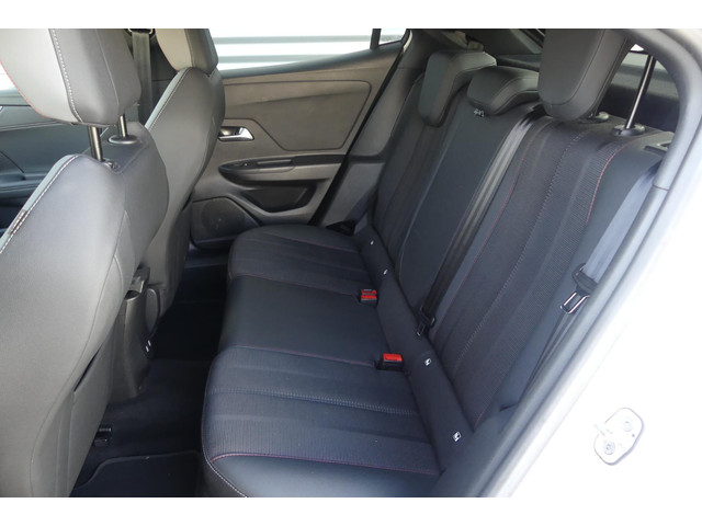 Foto 6 van Opel Mokka 1.2 Turbo Level 4 CRUISE, CLIMA, NAVI, CAMERA, PDC V&A, APPLE CARPLAY/ANDROID AUTO, BLIS,