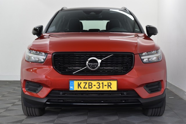 Foto 3 van VOLVO XC40 1.5 T4 PHEV 211PK Recharge Inscription R-Design Automaat