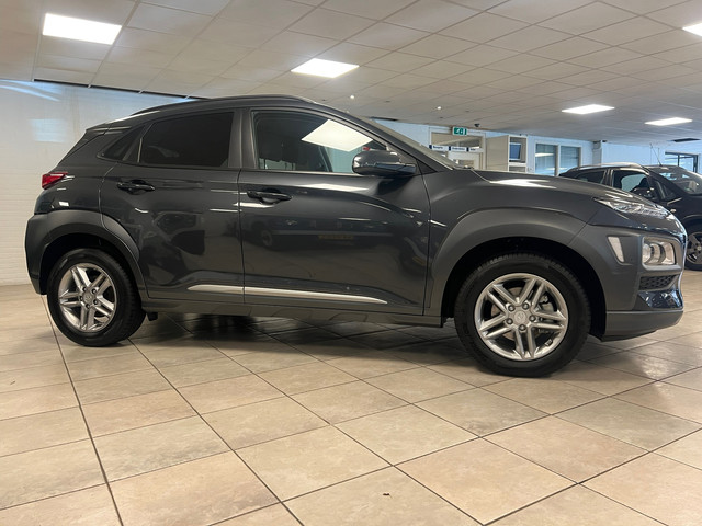 Foto 6 van Hyundai Kona 1.0 T-GDI Fashion Naviagtie, Climate controle, Cruise controle.