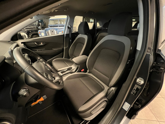 Foto 3 van Hyundai Kona 1.0 T-GDI Fashion Naviagtie, Climate controle, Cruise controle.