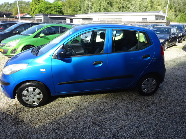 Foto 10 van Hyundai I10 1.1 Active Cool airco centr lock stuurbekr