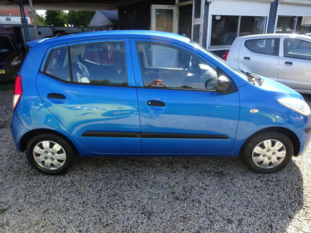 Foto 7 van Hyundai I10 1.1 Active Cool airco centr lock stuurbekr