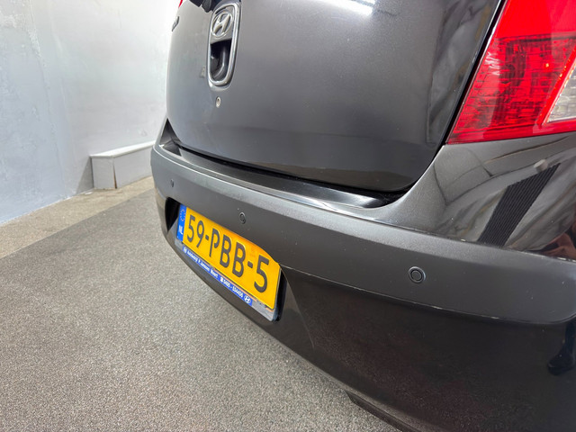 Foto 3 van Hyundai I10 1.1 Active Orange Babies, 1e Eigenaar,Airco,E-Ramen,Parksensor,N.A.P,Lm velgen,Topstaat!