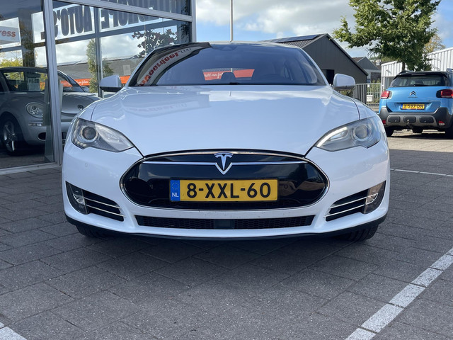 Foto 7 van Tesla Model S 85 Base /Pano/leder/Camera/Free Supercharge/