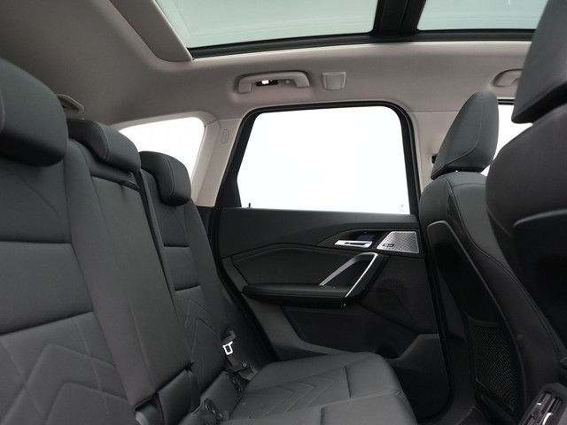 Foto 7 van BMW X1 xDrive30e X Line PHEV 326pk Dealer O.H. | Trekhaak Af Fabriek | Panodak | Camera | Harman / K