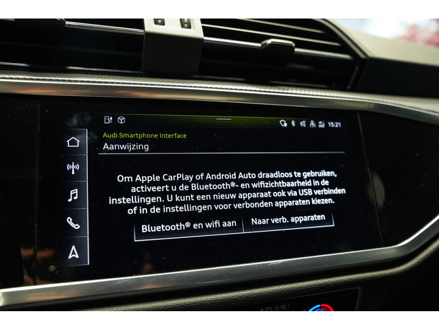 Foto 6 van Audi Q3 45 TFSI e S-Line Black ed|20 inch|Camera|Alcantara|Acc|Apple car