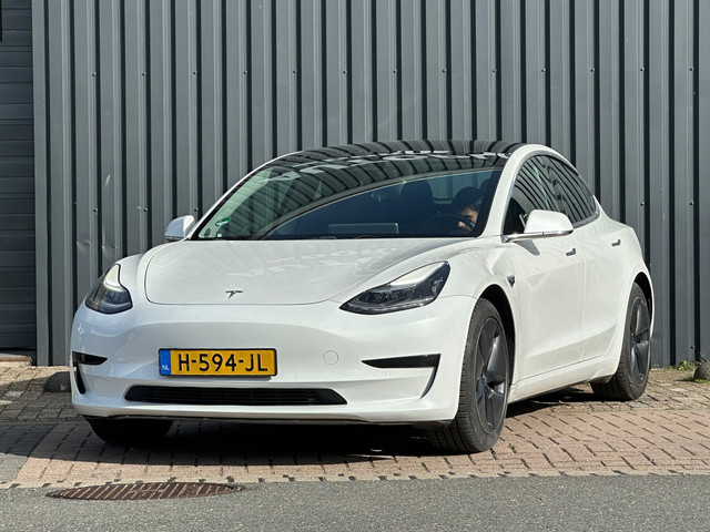 Foto 3 van Tesla Model 3 Standard RWD Plus 60 kWh SOH 88%