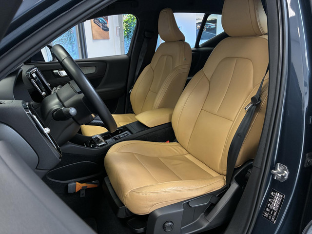 Foto 5 van Volvo XC40 2.0 T4 Inscription | ORG.NL | CARPLAY | DEALER ONDERHOUDEN |