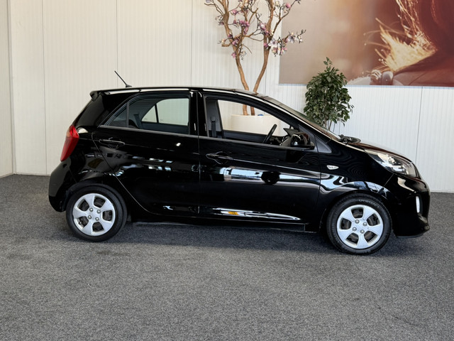 Foto 10 van Kia Picanto 1.0 CVVT COMFORTLINE AIRCO ELEKTRISCHE RAMEN RADIO/CD MEDIA VOORBEREIDING ELEKTRISCHE BU