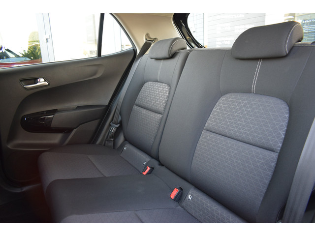 Foto 9 van Kia Picanto 1.0 DPi DynamicLine | Apple CarPlay & Android Auto | Camera | Cruise Control | Airco |