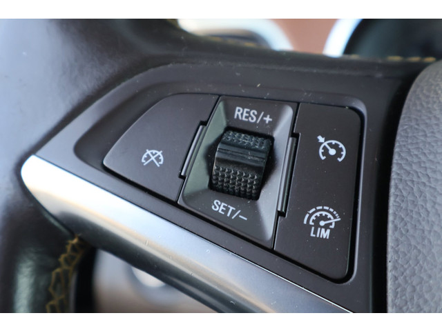 Opel Mokka 1.4 T Cosmo | Camera | Trekhaak | Cruise-control |