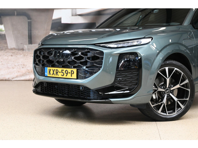Foto 2 van Audi Q3 Sportback 1.5 e-hybrid 272pk S edition | Matrix | Sonos | Head-up | Trekhaak | 100% (Dealer)
