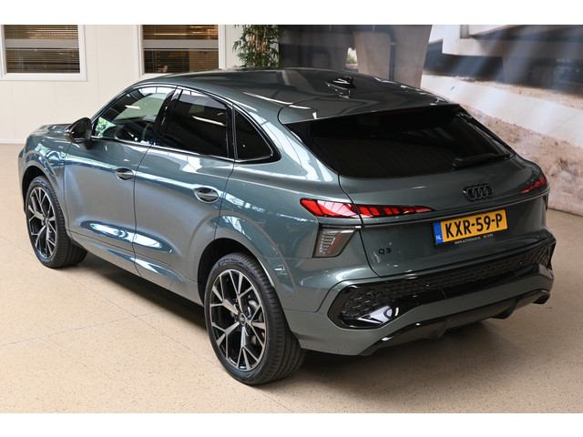 Foto 8 van Audi Q3 Sportback 1.5 e-hybrid 272pk S edition | Matrix | Sonos | Head-up | Trekhaak | 100% (Dealer)