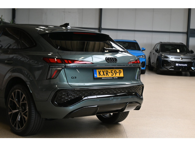 Foto 10 van Audi Q3 Sportback 1.5 e-hybrid 272pk S edition | Matrix | Sonos | Head-up | Trekhaak | 100% (Dealer)