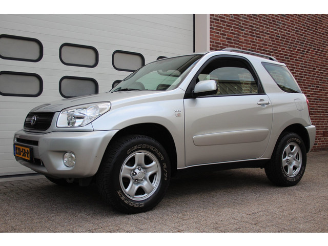 Foto 6 van Toyota RAV4 1.8-16V VVT-i Luna 3-deurs * Airco / Trekhaak / 2WD *