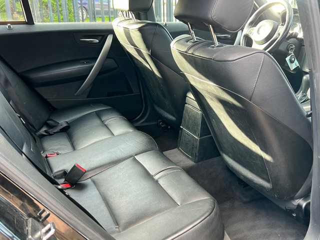Foto 3 van BMW X3 2.5i Executive # Trekhaak # Xenon # Leer # Automaat! APK tot 07-2027!!