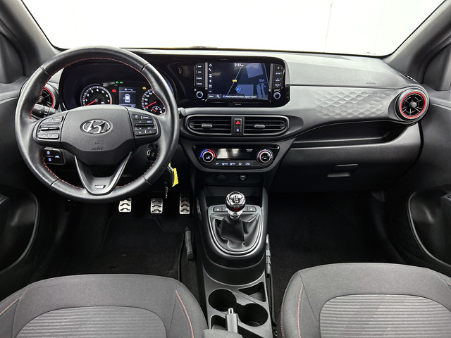 Foto 5 van Hyundai i10 1.0 T-GDI N Line 5-zits | Afneembare Trekhaak | All-Season banden | Origineel NL |