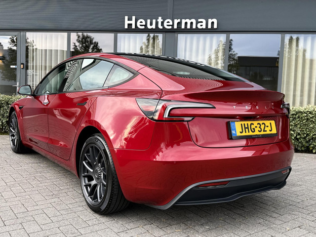 Foto 3 van Tesla Model 3 RWD Highland Premium/Panodak/Stoelventilatie