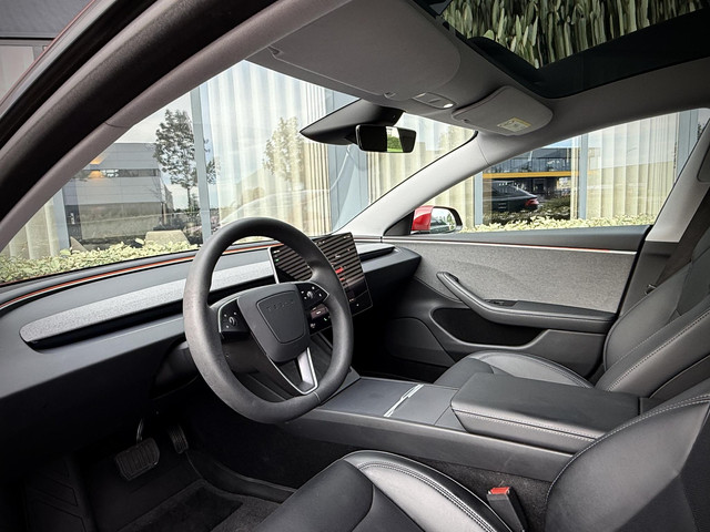 Foto 4 van Tesla Model 3 RWD Highland Premium/Panodak/Stoelventilatie