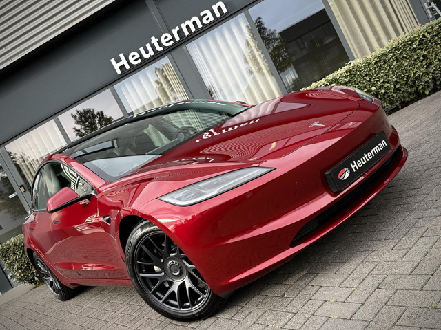 Foto 8 van Tesla Model 3 RWD Highland Premium/Panodak/Stoelventilatie