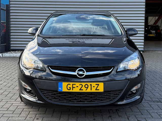 Foto 10 van Opel Astra 1.4 Turbo Blitz