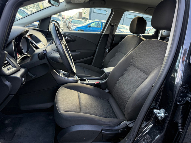Foto 2 van Opel Astra 1.4 Turbo Blitz