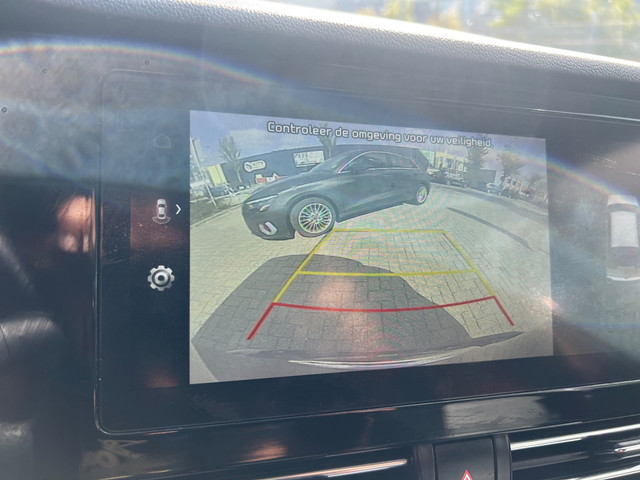 Foto 4 van Kia Niro 1.6 GDi Hybrid DynamicPlusLine - Facelift - Netjes