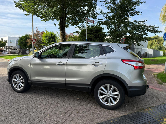 Foto 5 van Nissan Qashqai 1.2 Acenta