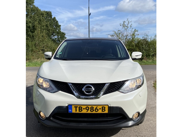 Foto 2 van Nissan QASHQAI 1.2 Connect Edition (bj 2015, automaat)