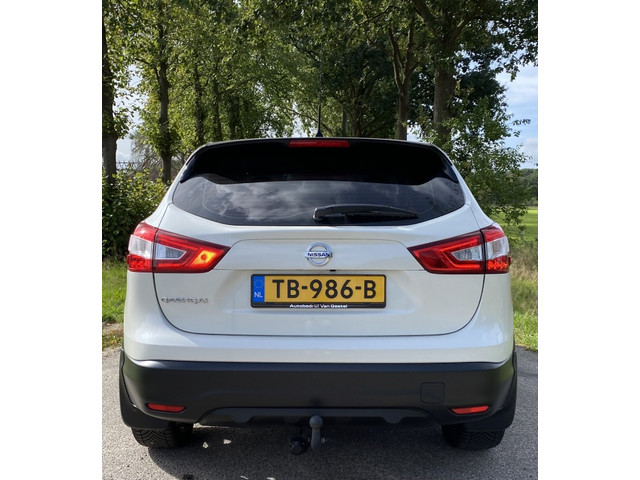 Foto 7 van Nissan QASHQAI 1.2 Connect Edition (bj 2015, automaat)