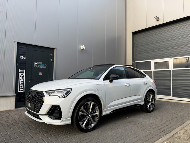 Foto 2 van Audi Q3 Sportback 45 TFSI e 3x S-Line Pano | 360 | Keyless | Matrix | Dodehoek | ACC |  BTW Auto
