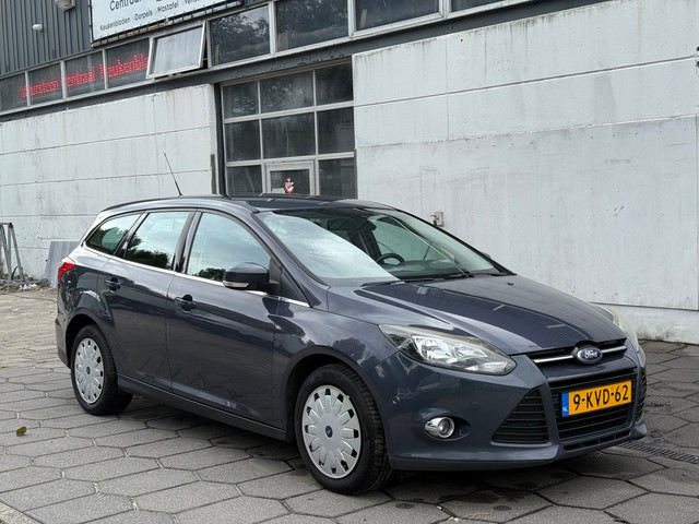 Foto 7 van Ford Focus Wagon 1.6 TDCI ECOnetic Titanium|ROETFILTER VERSTOPT!