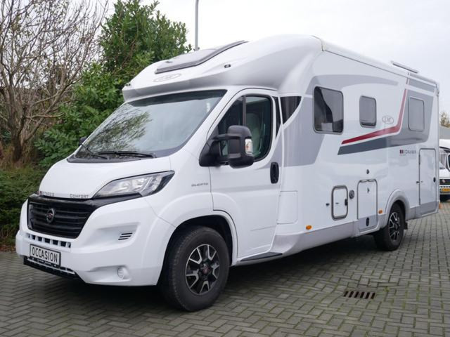 Foto 4 van LMC Cruiser Exclusive T692G, Queensbed, XXL Garage, XXL Koelkast!!