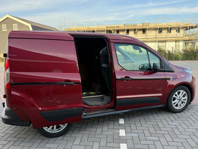 Foto 10 van Ford Transit Connect 1.5 EcoBlue L1 AUTOMAAT 120 PK 2019