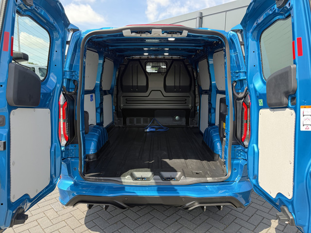 Foto 9 van Ford E-Transit Custom MS-RT 285 PK FULL ELECTRIC SPORT / L1H1 / DIGITAL AQUA BLUE METALLIC / REAR VI