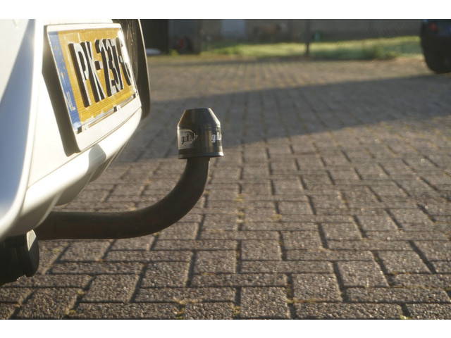 Foto 5 van Kia Niro 1.6 GDi Hybrid DynamicLine | CAMERA | TREKHAAK | WIT METALLIC |
