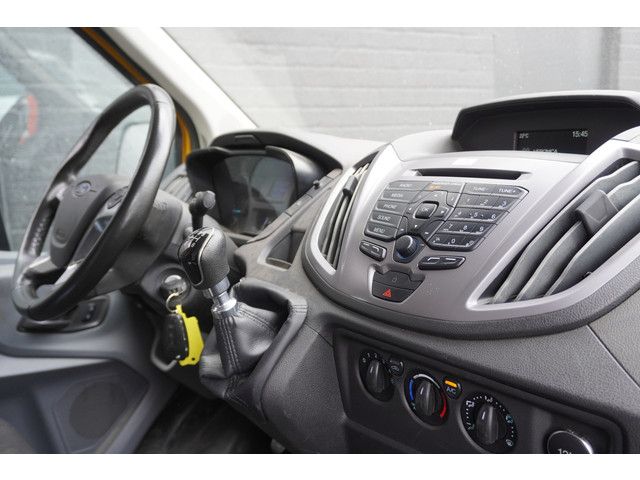 Foto 3 van Ford Transit 2.0 TDCI 130PK L3H2 EURO 6 - Airco - Cruise - PDC - €11.900,- Excl.