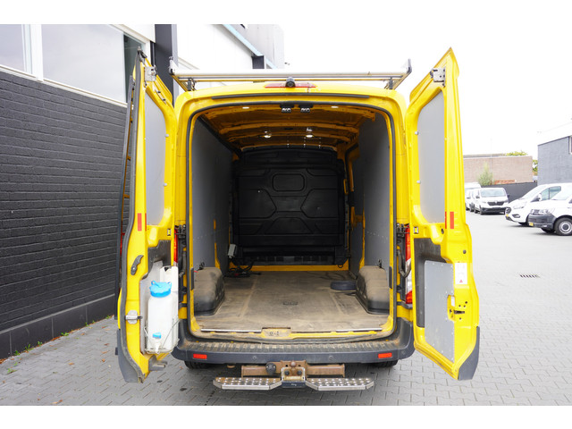 Foto 7 van Ford Transit 2.0 TDCI 130PK L3H2 EURO 6 - Airco - Cruise - PDC - €11.900,- Excl.